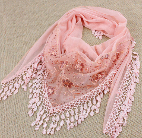 442 lace triangle scarf